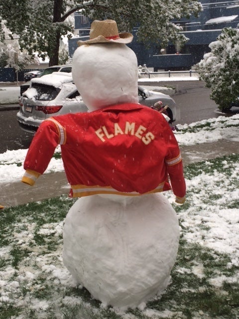 calgary flames snowman